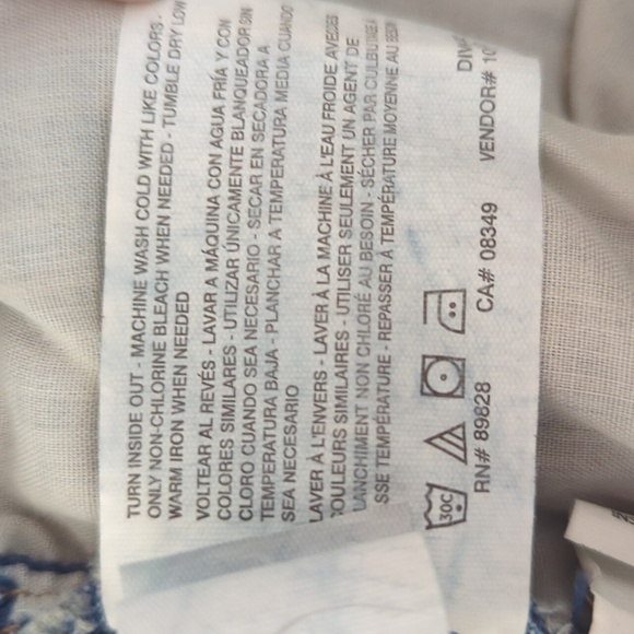 NWT Gloria Vanderbilt Amanda Studded Embroidered Jeans 10 Average Blue Pockets - Picture 9 of 17